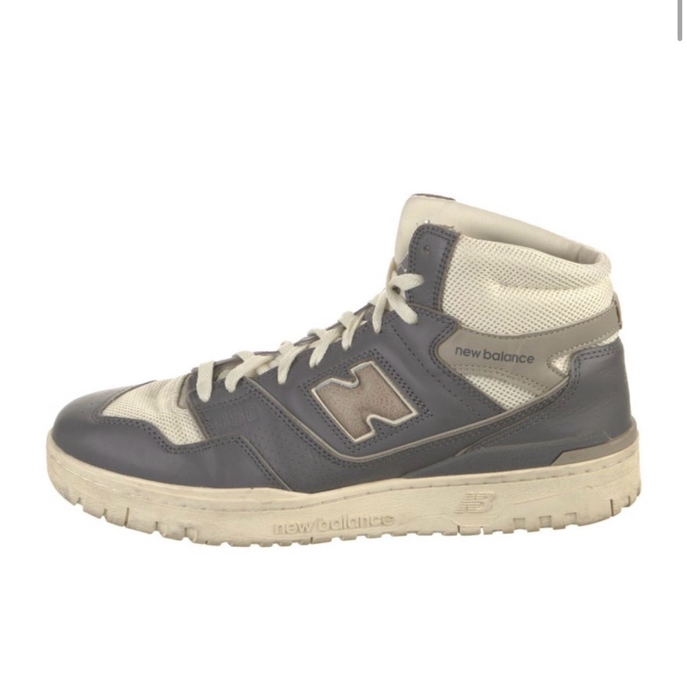 New Balance Men's Gray and Cream High-Top Sneaker